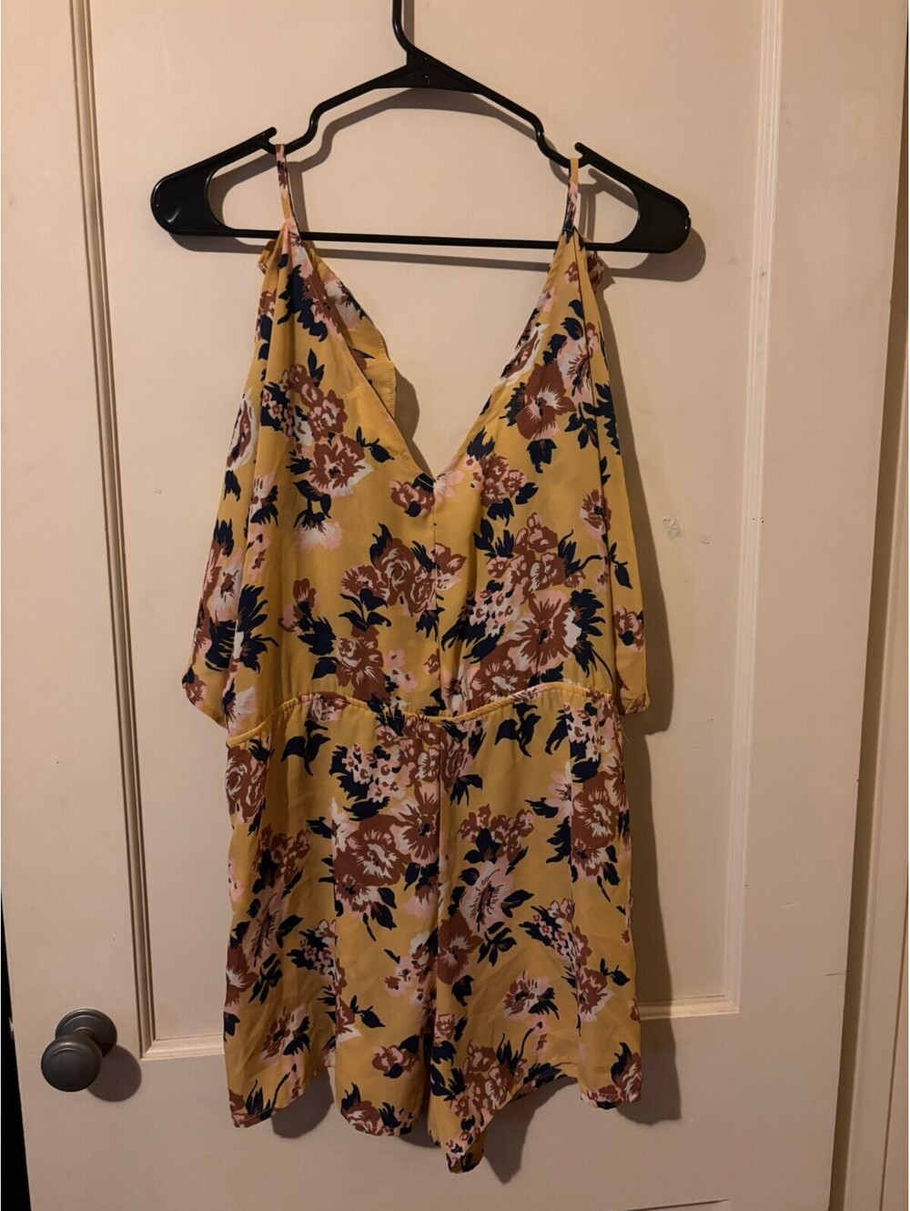 Love Tree Yellow Floral Cold Shoulder Romper Size S